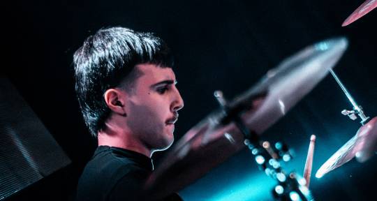 Funk/Rock/Pop Session Drummer - Pedro Giovo