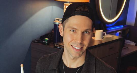 Broadway & Session Drummer - Greg Szaro