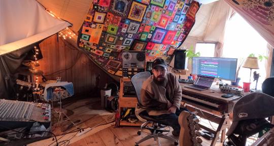 Analog Mixing & Production - Arjan Sevilla
