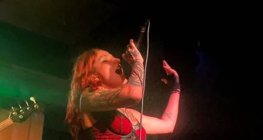 VST Programming / Singer - Maria Leal