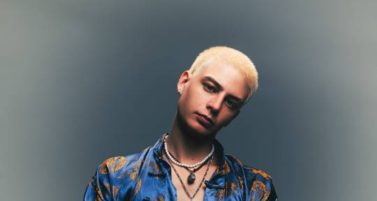 Producer & Mix Engineer - Manolo Correal aka YoungLolo