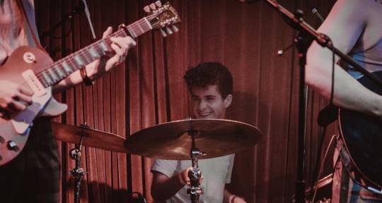 Producer/Musician - Finn Bennett