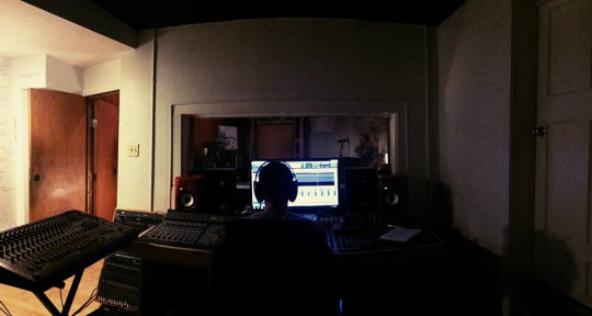 Recording & Mix Engineer - Aaron Hendrickson Audio
