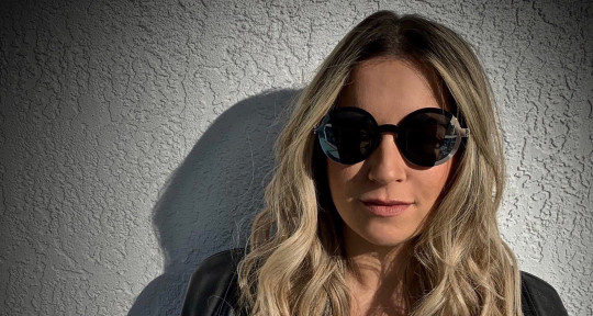 EDM Singer - Female | SoundBetter