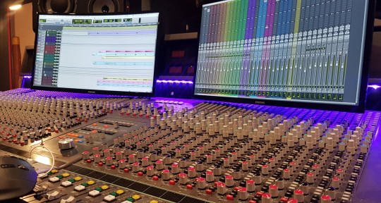Producer, Mixing & Mastering - Aidan McDonald
