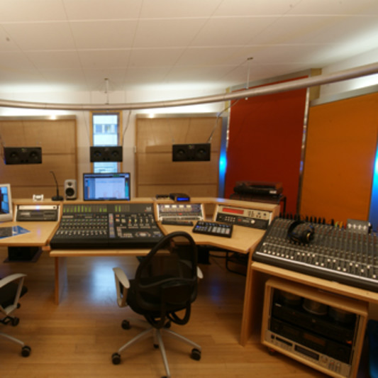 Studio X.1 on SoundBetter