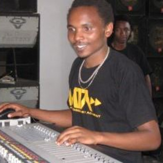 Sound Engineer on SoundBetter