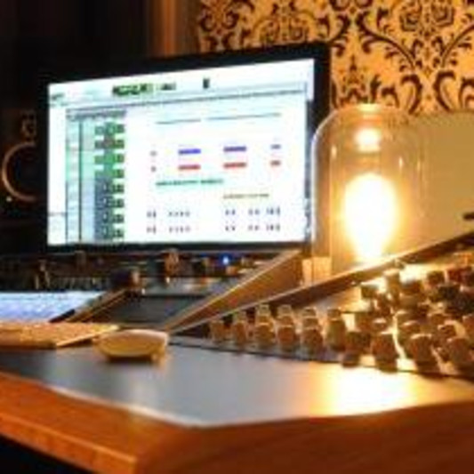 Really Loud Frequencies on SoundBetter
