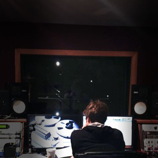 Lennon Leppert on SoundBetter