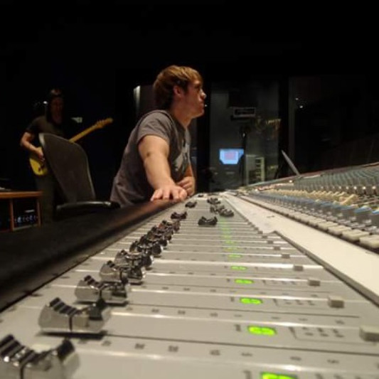 Ze Villard Productions on SoundBetter