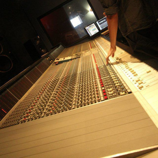DNA Studios on SoundBetter