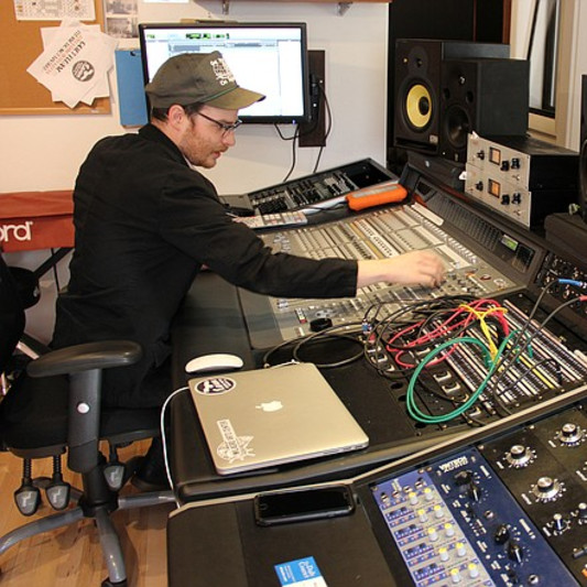 Dylan Ludwig on SoundBetter