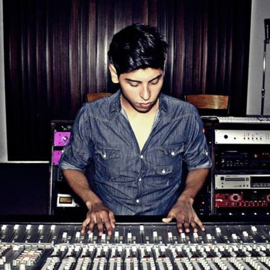 Mario Sanchez on SoundBetter