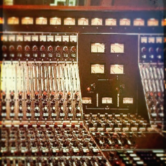 music_engineer on SoundBetter