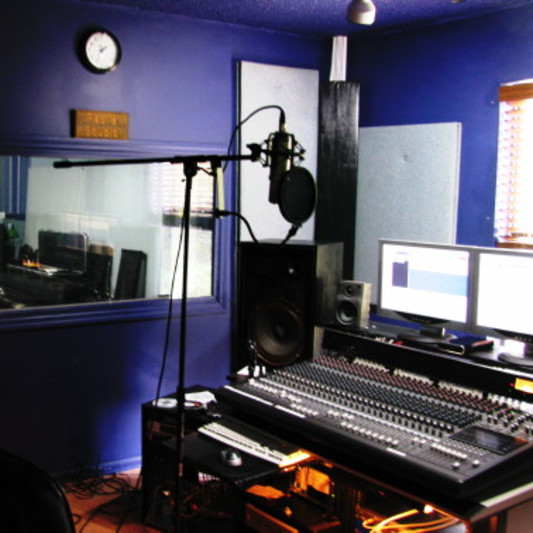 Paulieg on SoundBetter