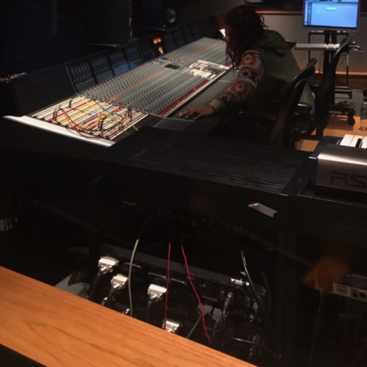 MusiqMone on SoundBetter