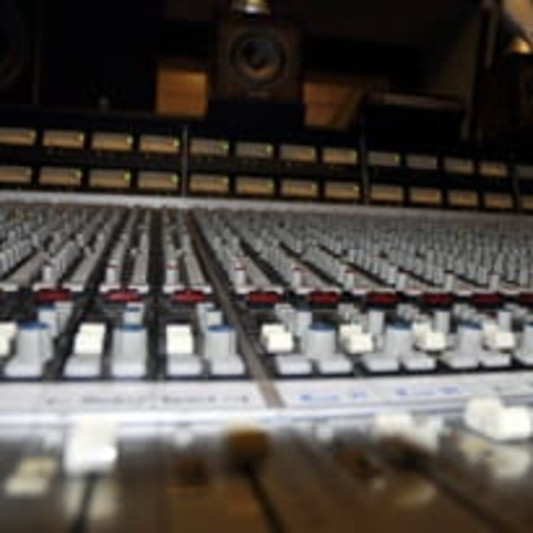 Tucandeo on SoundBetter