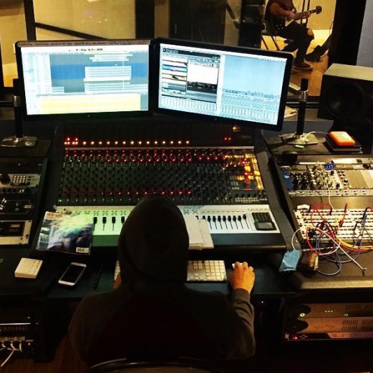 Swami Beatz on SoundBetter