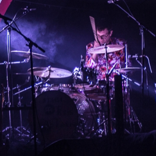 Kris Loris on SoundBetter