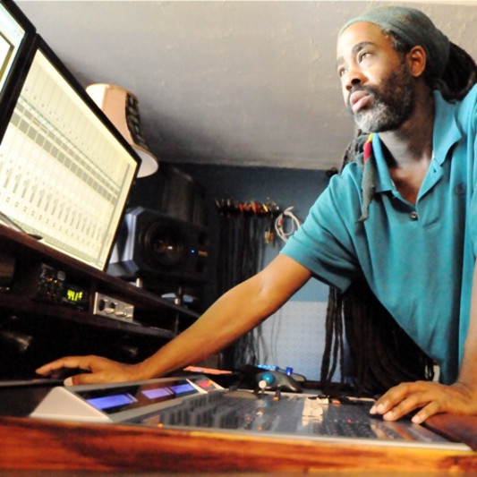 Positive Journey Mixing Lounge on SoundBetter