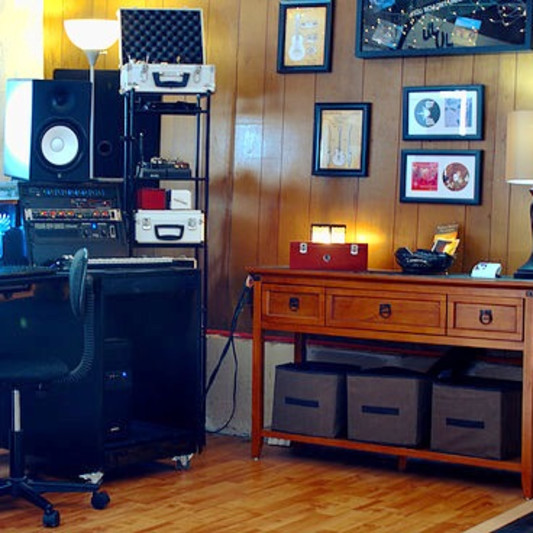 Ill Eagle Studio on SoundBetter