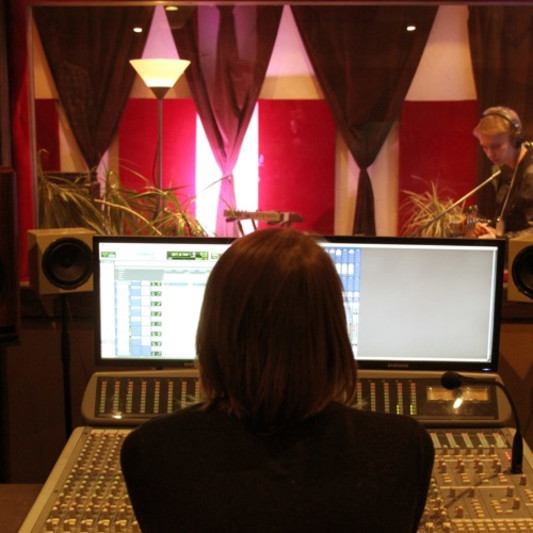 Darya Pchelintseva on SoundBetter