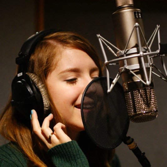 Steffi Jeraldo on SoundBetter