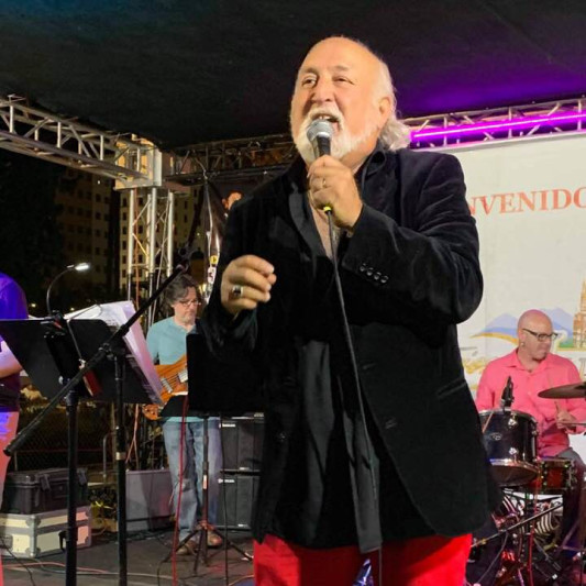 Juan-Ramon "JR" Crespo on SoundBetter