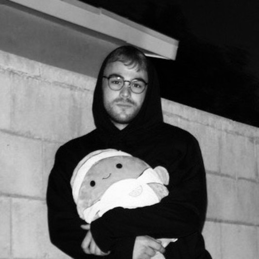 Daniel Burton on SoundBetter