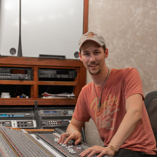 Dylan Torres on SoundBetter