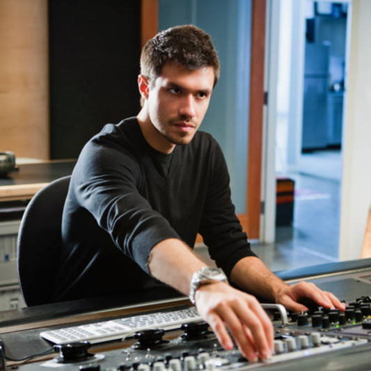 Reuben Cohen on SoundBetter