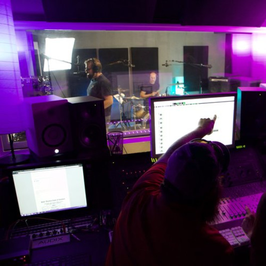 Paul Adarr on SoundBetter