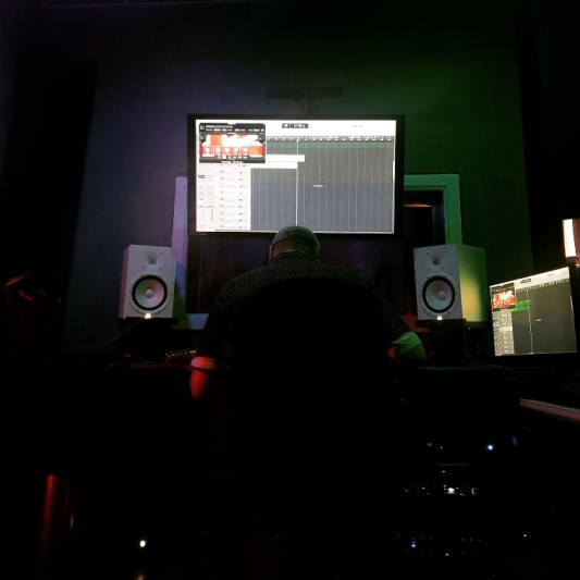 Dylan Garforth on SoundBetter