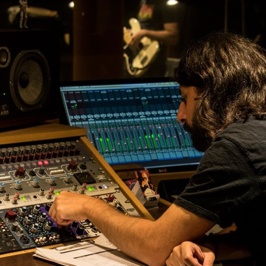 Anibal Chiche Buonarcorso on SoundBetter