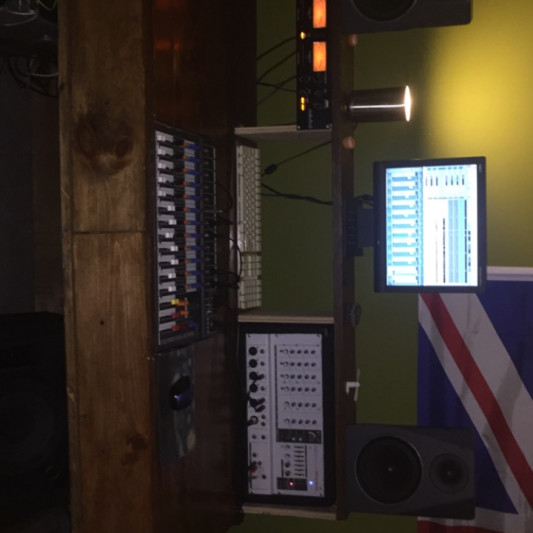 Maple Studios on SoundBetter
