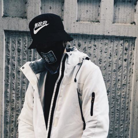 Yelo on SoundBetter