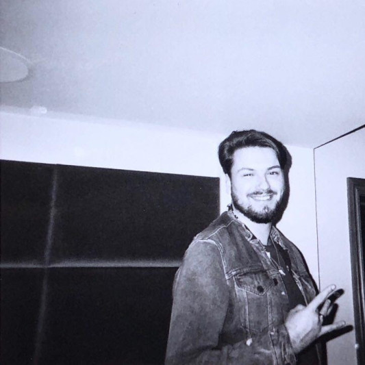 Charlie Carroll on SoundBetter