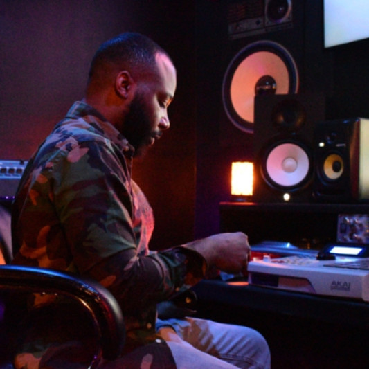 ILektris Music Group Lee Grant on SoundBetter