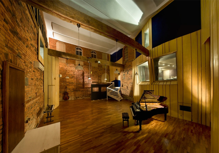 Recpublica Studios on SoundBetter