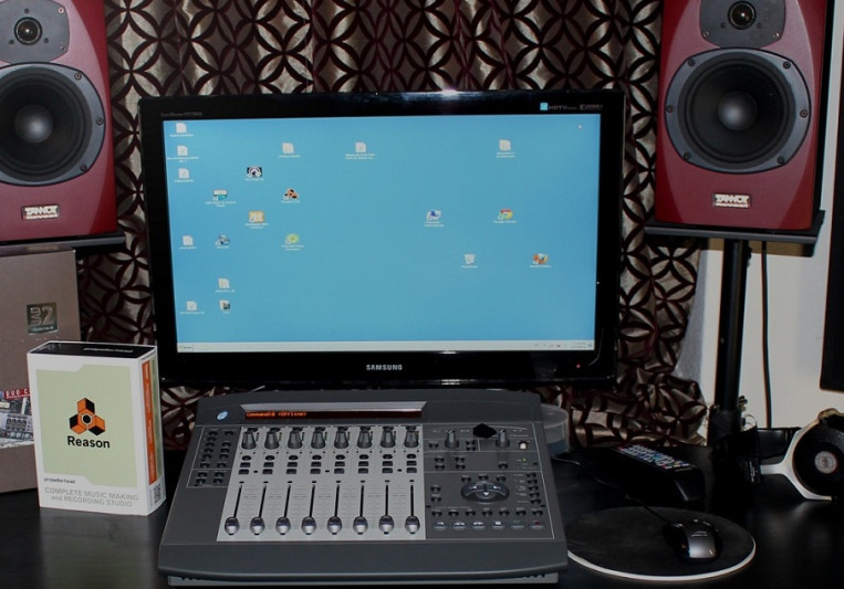 Moretime's Studio on SoundBetter