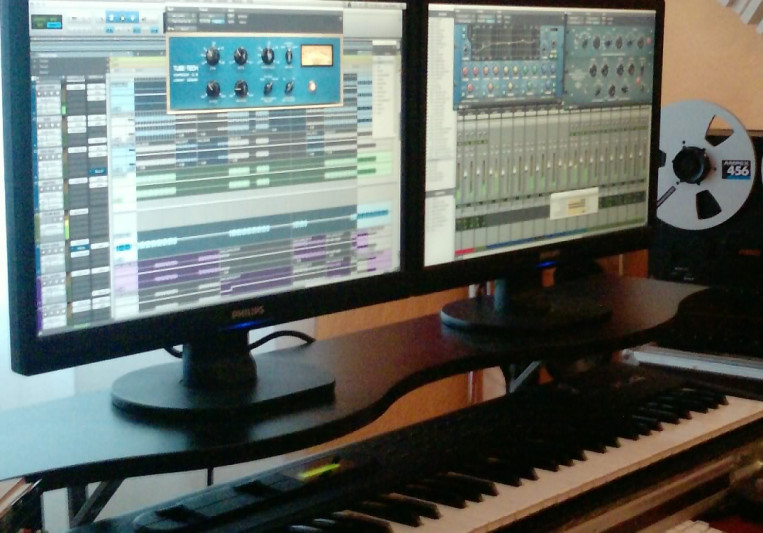 Jay Hyme ::: producer/mixer/remixer ::: geheimlabor productions on SoundBetter