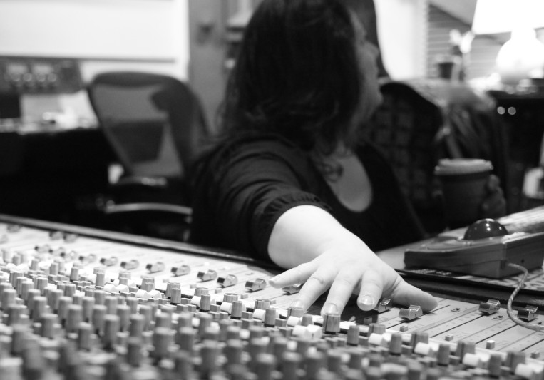 MONOLisa Studios/Denise Barbarita on SoundBetter