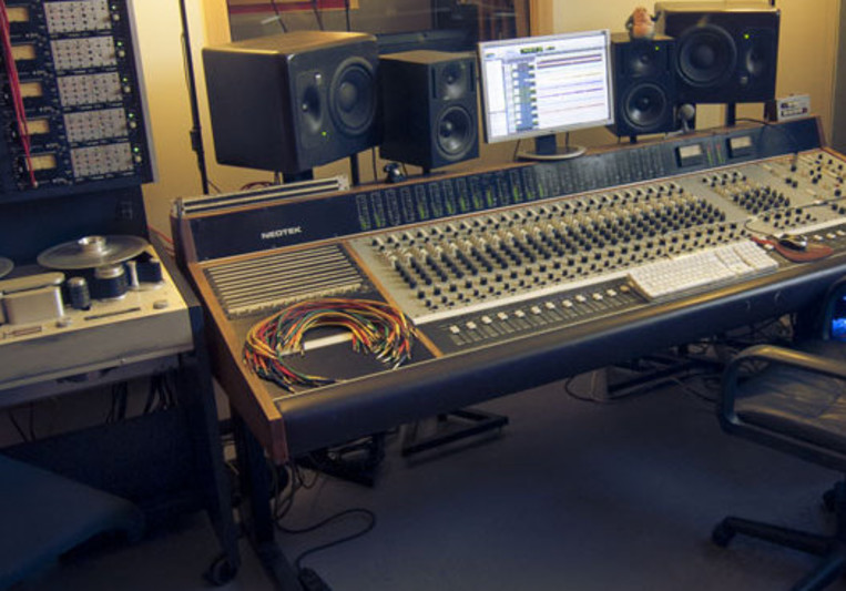 TUP Studio on SoundBetter