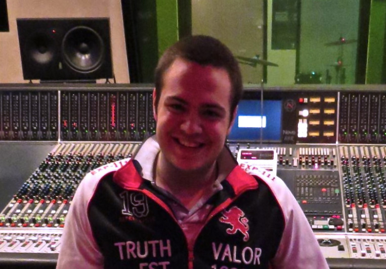 Santiago Mansur on SoundBetter