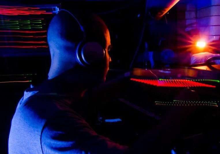 Cee Lopez on SoundBetter