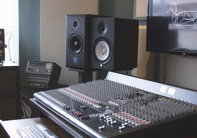 Ugly Duck Studios on SoundBetter