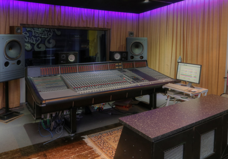 Main Street Studios on SoundBetter