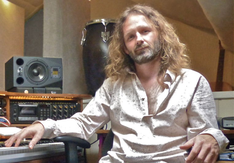 Awake Music (Iain Petrie) on SoundBetter