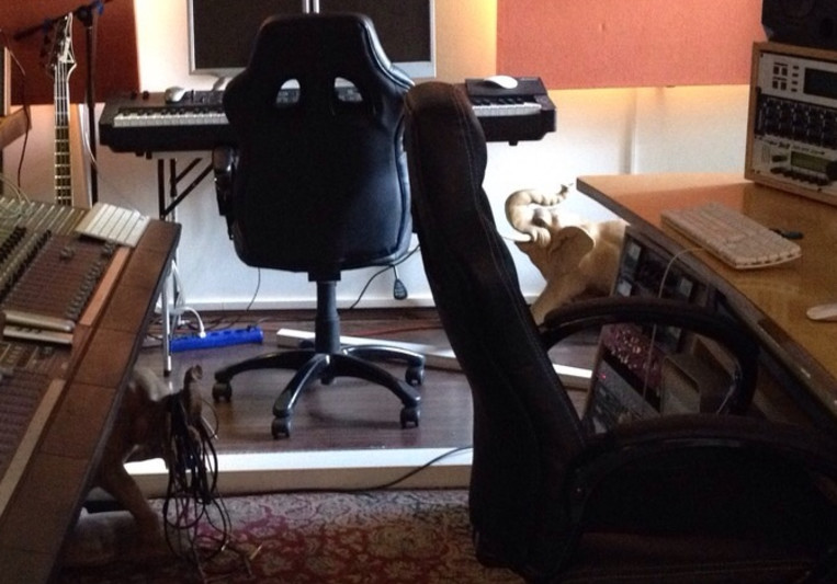 Recordingloft Songwriting on SoundBetter
