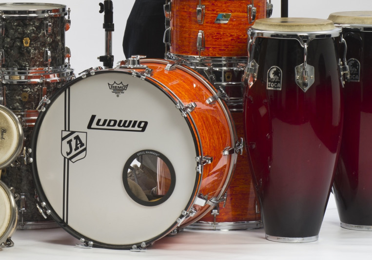 Personalised Drum Tracks on SoundBetter